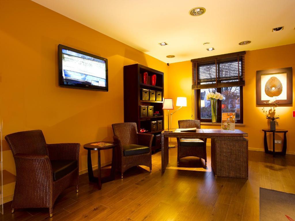 Martin'S Waterloo Hotel Екстериор снимка