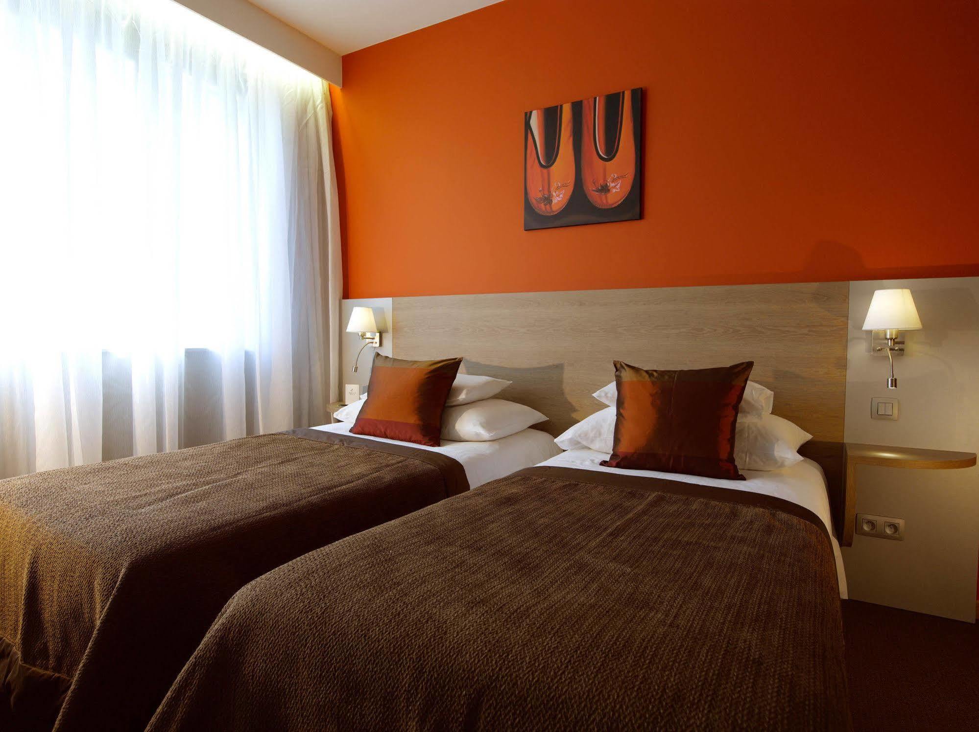 Martin'S Waterloo Hotel Екстериор снимка